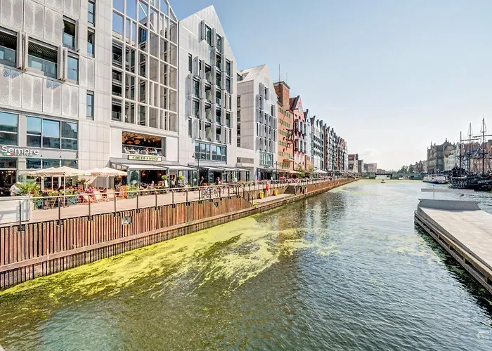 דירה The Black Crane גדנסק